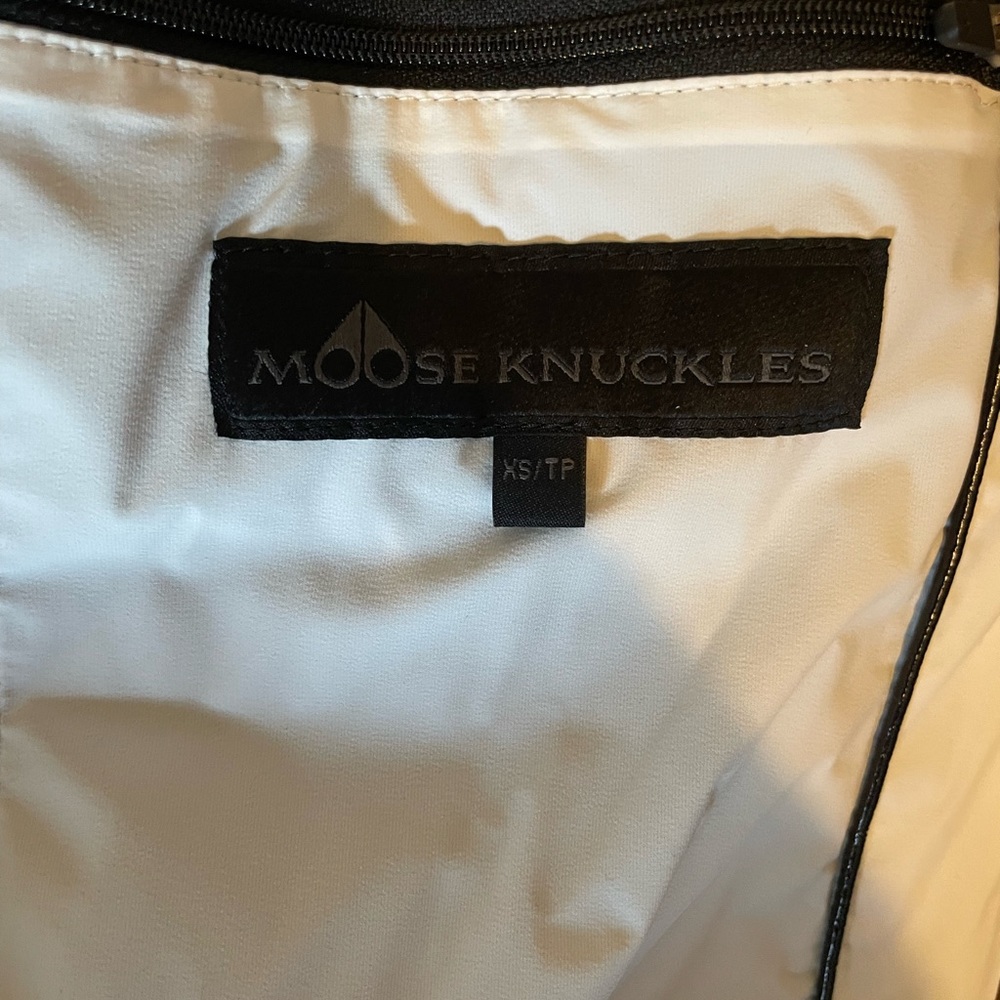 Moose Knuckles parka capitonada East Prairie - Picture 7 of 8